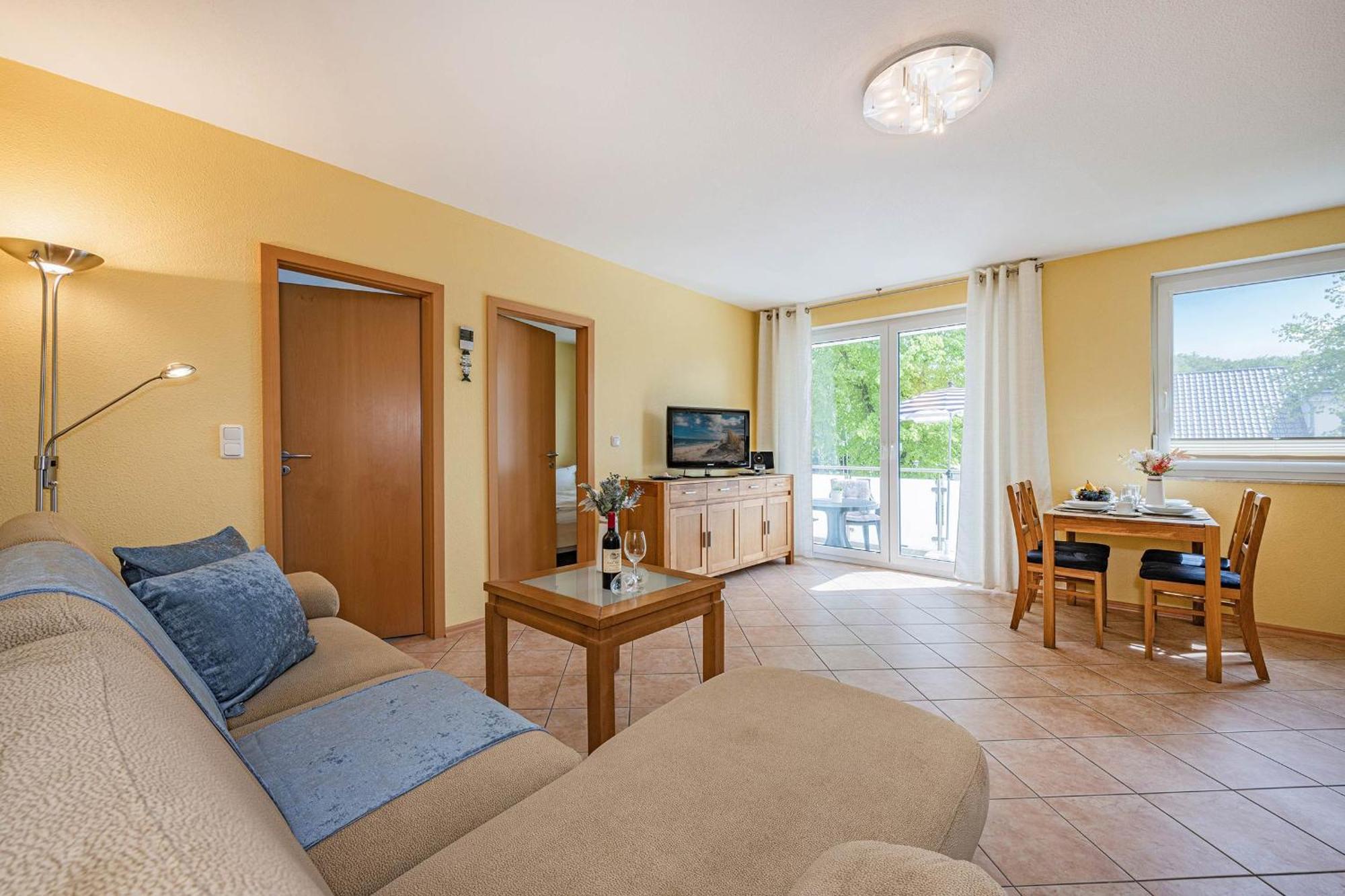 Ueckeritz Ferienwohnung Sonnenblick ภายนอก รูปภาพ